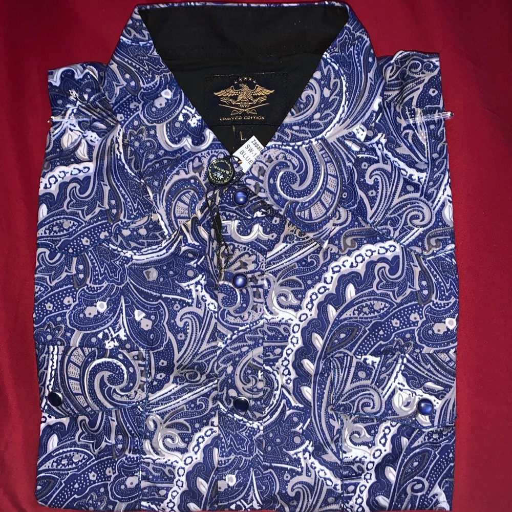 Men’s dress shirts